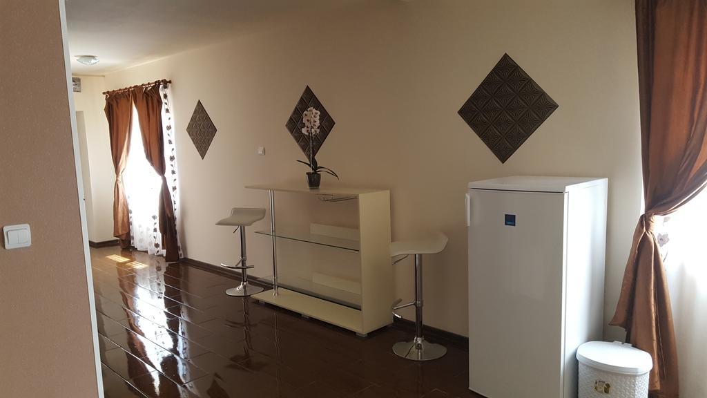 Hotel Cazare Balliu Corbu  Zewnętrze zdjęcie