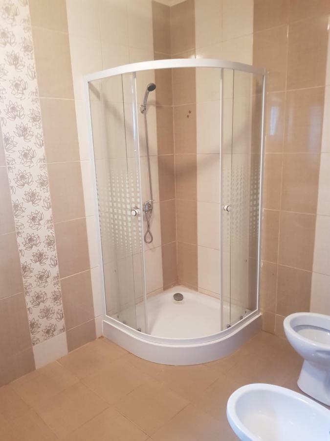 Hotel Cazare Balliu Corbu  Zewnętrze zdjęcie